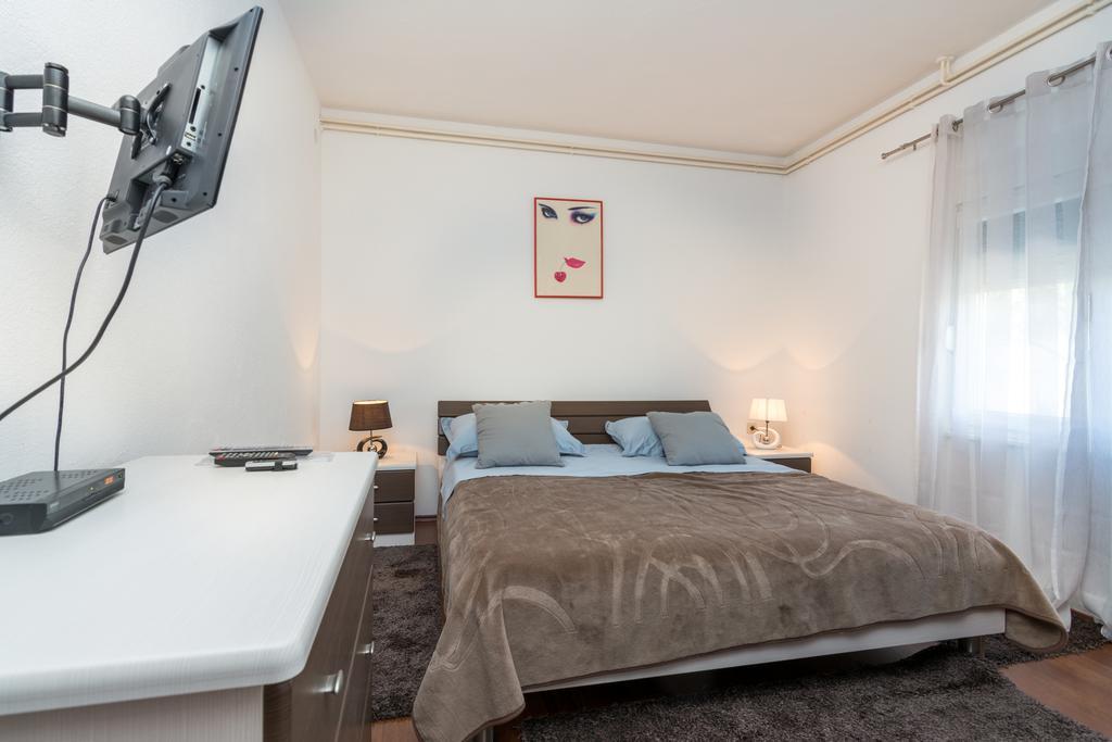 Apartman Verica Трогір Екстер'єр фото